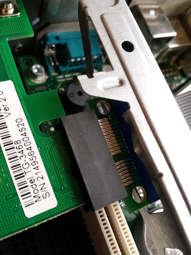 2018-01-29-Futro-S550-2-Einbau-PCIe-Riser